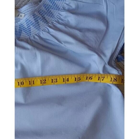 Vineyard Vines‎ Women’s Baby Blue Tasseled Sleeve Blouse Top Size XS - Picture 4 of 5